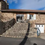 Familial Au Coeur Des Gorges De La Loire Avec Equipements Bebe Et Loisirs Exterieurs - Fr-1-582-238 *
