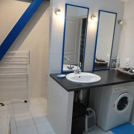 Familial Au Coeur Des Gorges De La Loire Avec Equipements Bebe Et Loisirs Exterieurs - Fr-1-582-238 *