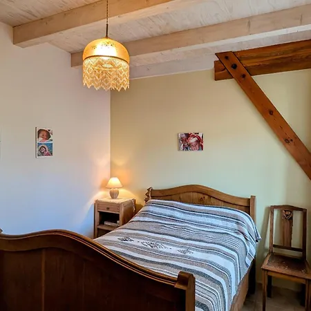 Landhaus Familial Au Coeur Des Gorges De La Loire Avec Equipements Bebe Et Loisirs Exterieurs - Fr-1-582-238