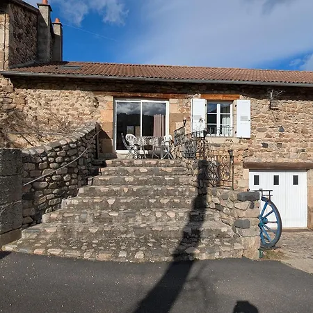 Familial Au Coeur Des Gorges De La Loire Avec Equipements Bebe Et Loisirs Exterieurs - Fr-1-582-238 *